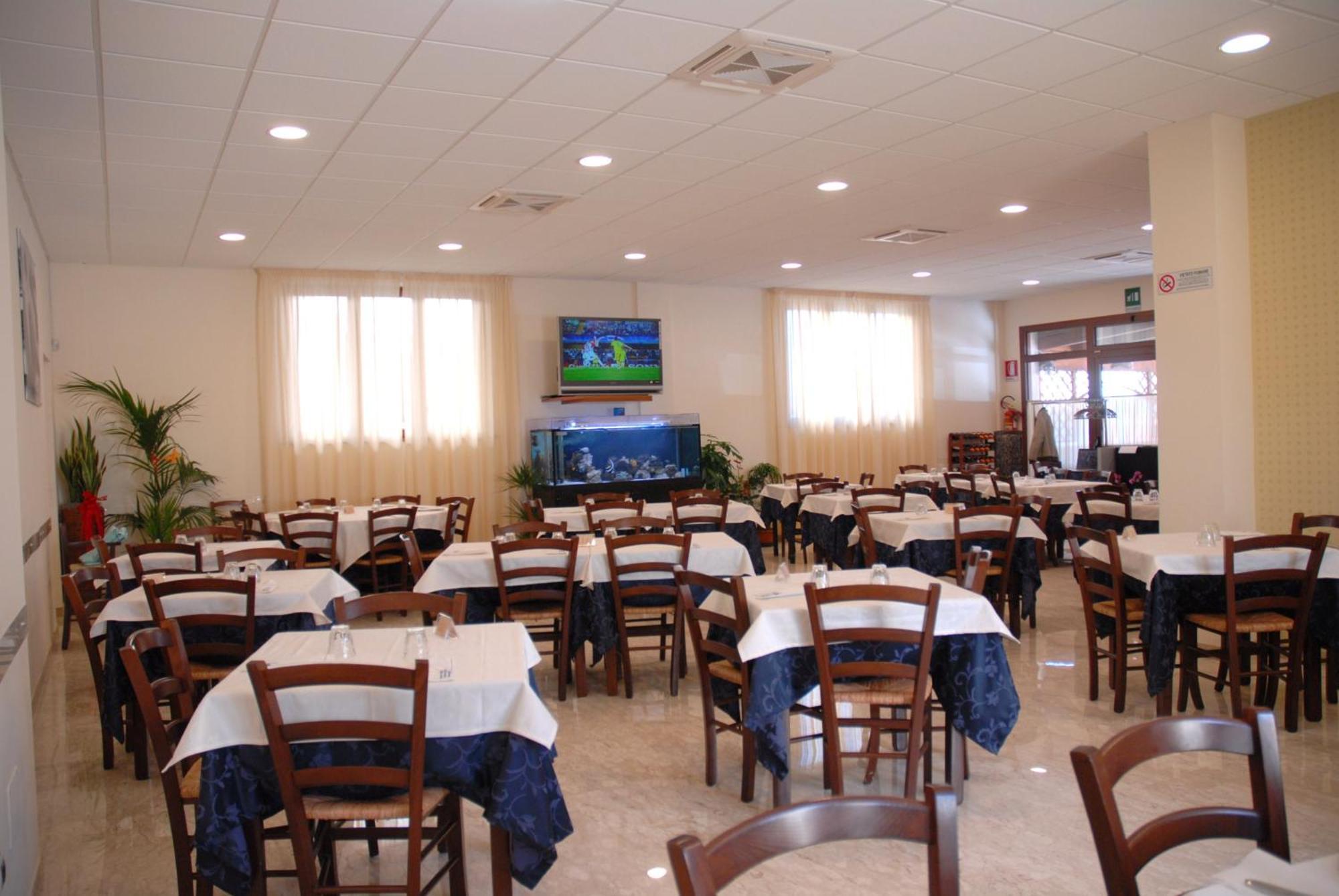 Hotel Iacone 키에티 외부 사진