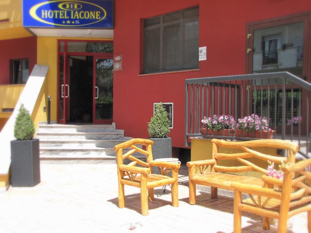 Hotel Iacone 키에티 외부 사진