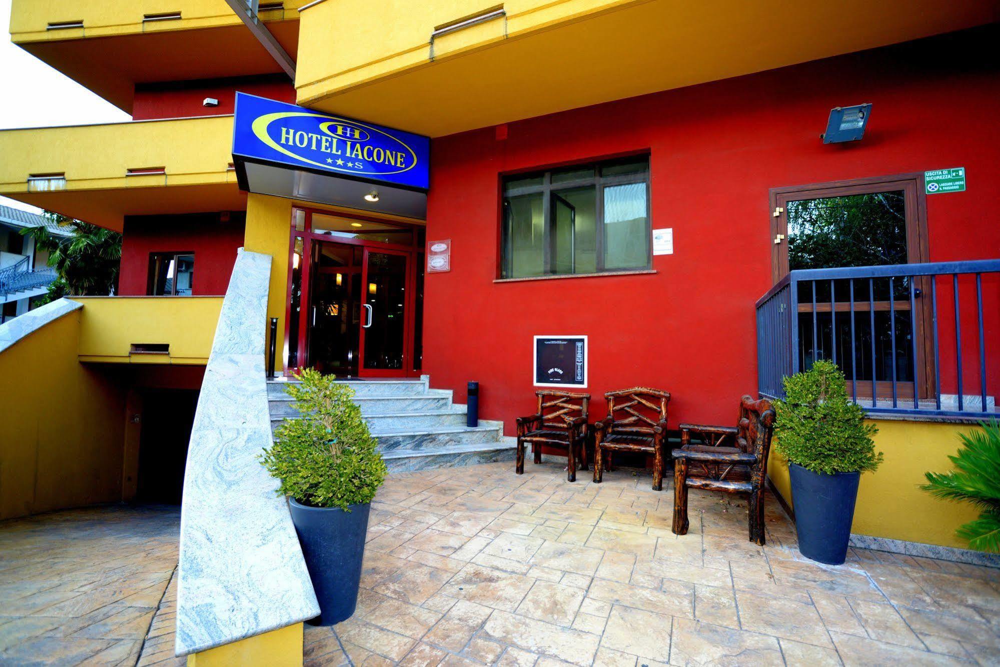 Hotel Iacone 키에티 외부 사진