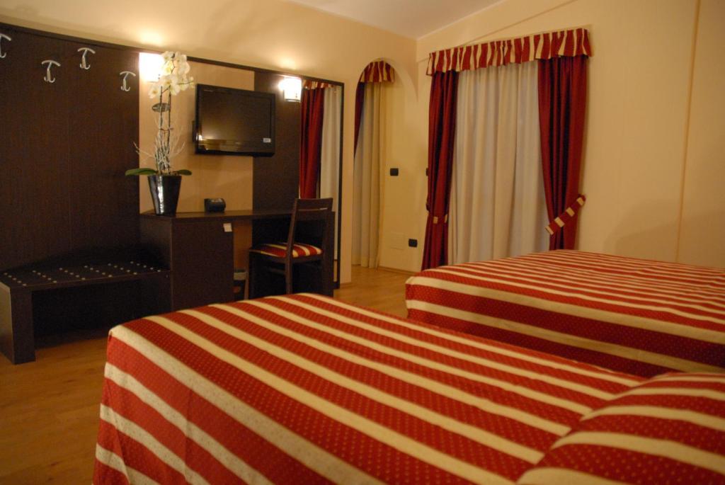 Hotel Iacone 키에티 외부 사진